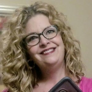 Meet your Posher, Linda